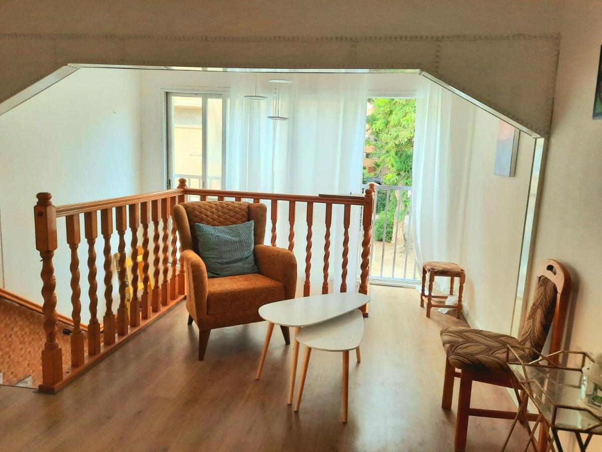 דירת אירוח חן - Chen Place Арад Экстерьер фото