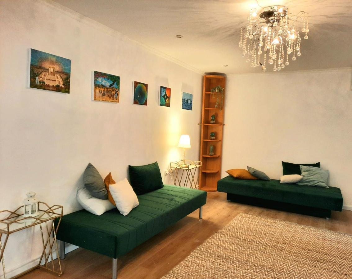 דירת אירוח חן - Chen Place Арад Экстерьер фото